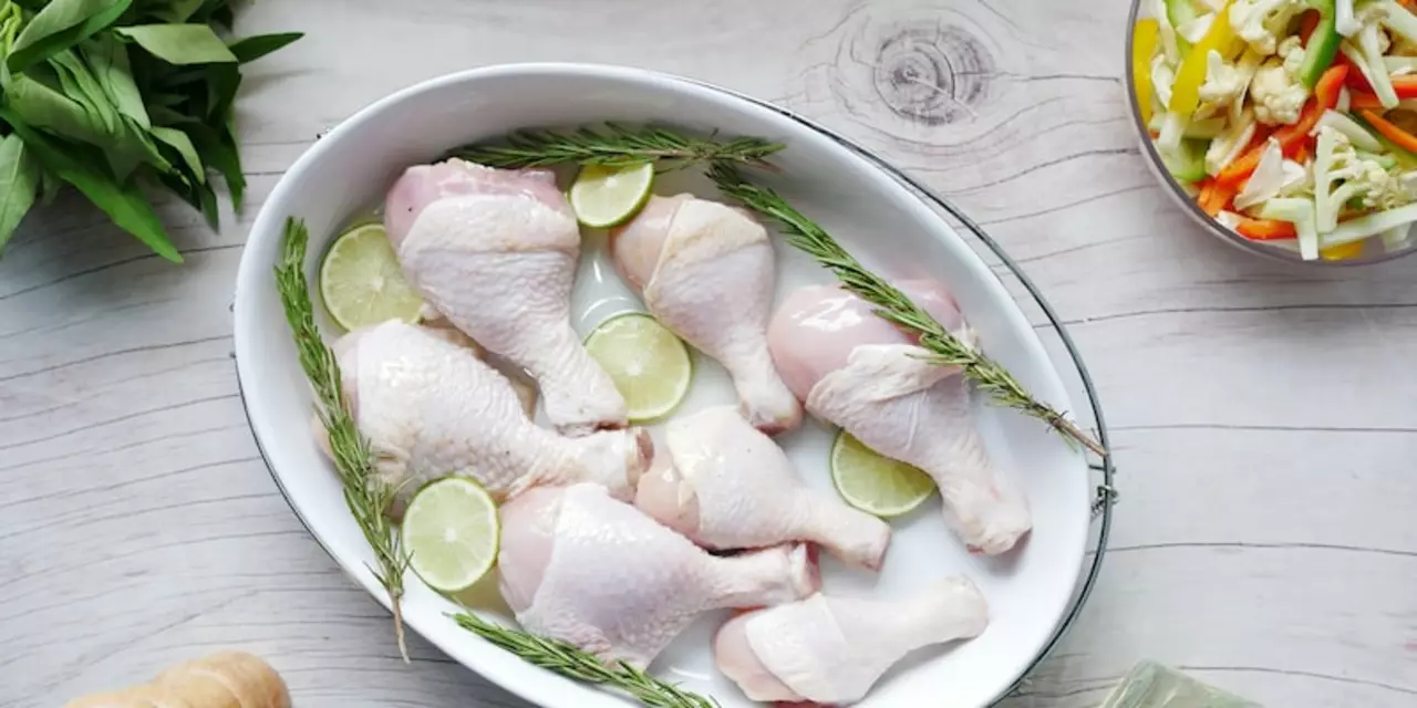 How do you bake thinly sliced chicken breast?